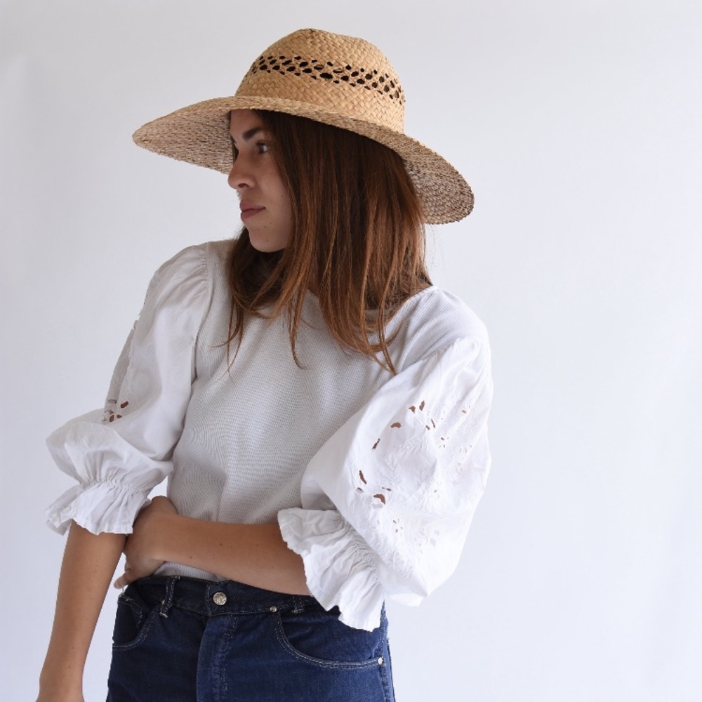Vintage puff sleeve lace romantic top